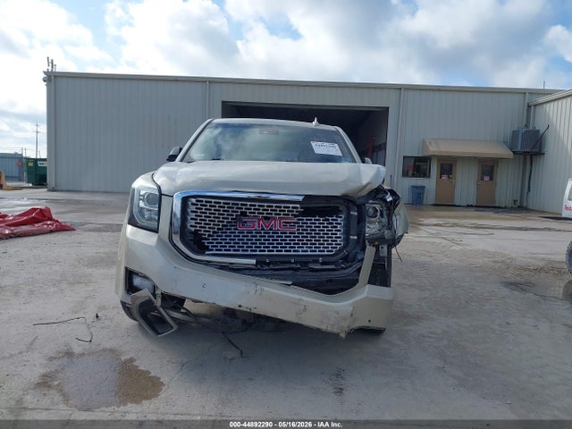 GMC Yukon Denali