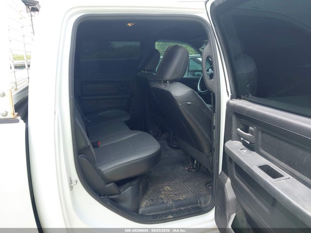 Ram 2500 Tradesman  4x4 6'4 Box