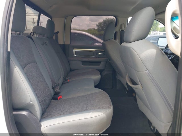Ram 1500 Lone Star  4x2 5'7 Box