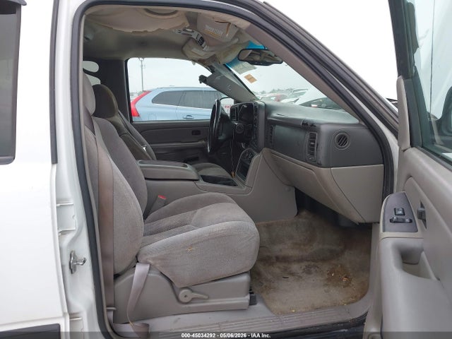Chevrolet Suburban 1500 Ls