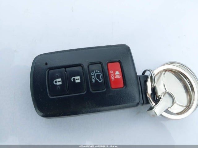 Toyota Highlander Xle V6