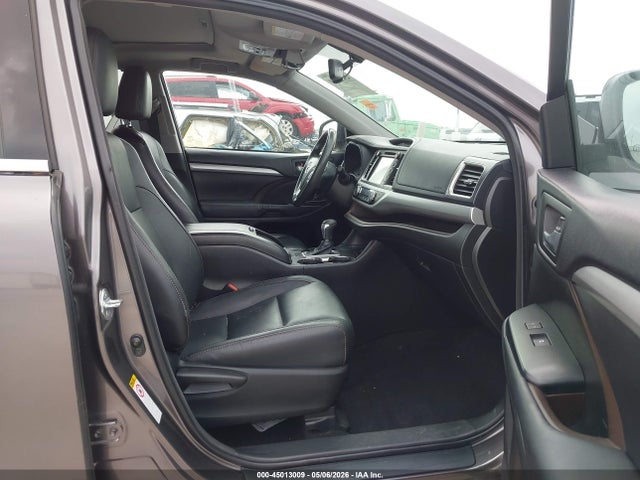Toyota Highlander Xle V6