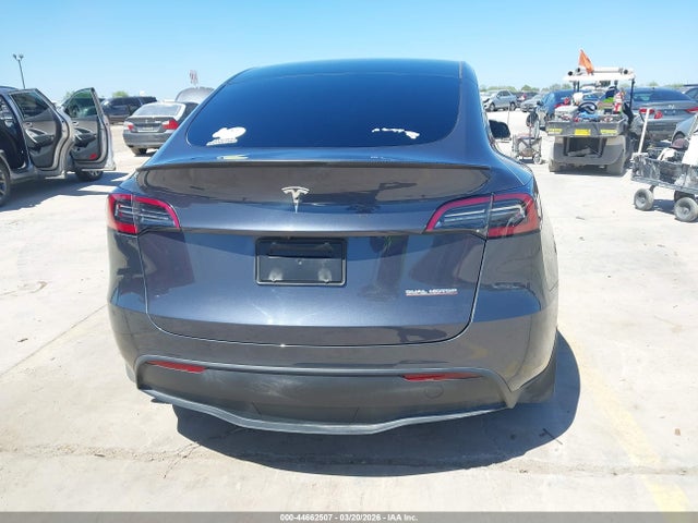 Tesla Model Y Performance Dual Motor All-wheel Drive