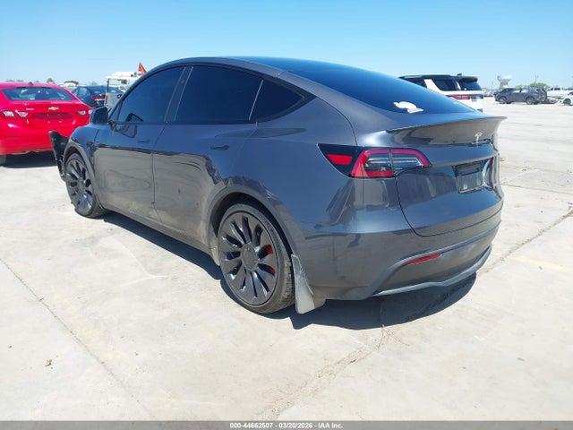 Tesla Model Y Performance Dual Motor All-wheel Drive