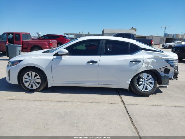 Nissan Sentra S