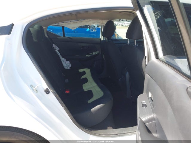 Nissan Sentra S