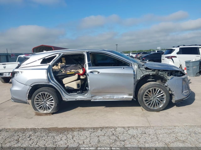 Lexus RX Luxury