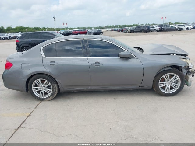 INFINITI G37 Journey