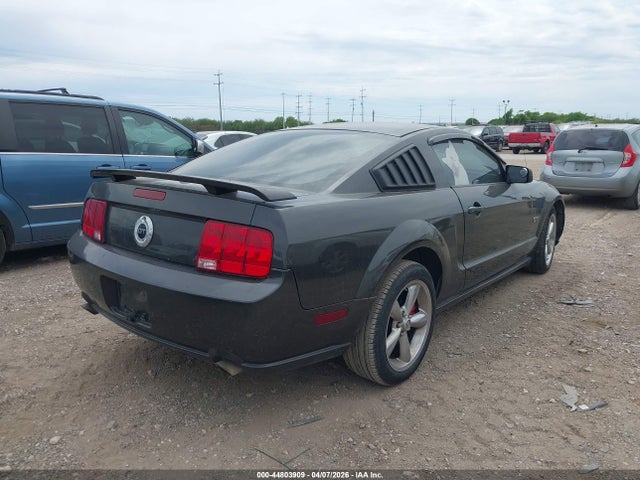 Ford Mustang Gt Premium