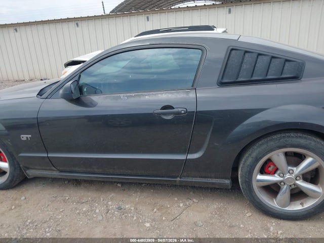 Ford Mustang Gt Premium
