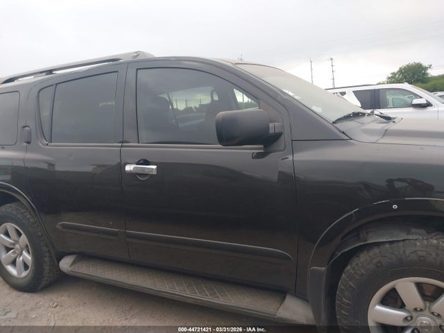 Nissan Armada Sv