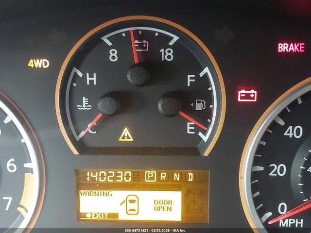 Nissan Armada Sv