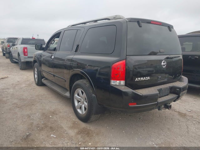 Nissan Armada Sv