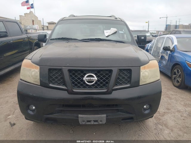 Nissan Armada Sv
