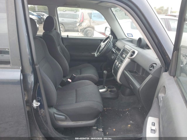 Scion xB