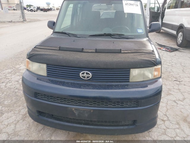 Scion xB