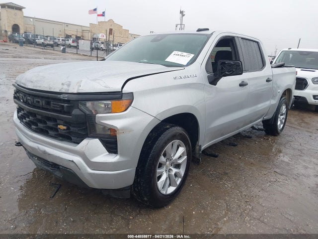 Chevrolet Silverado 1500 2wd  Short Bed Custom