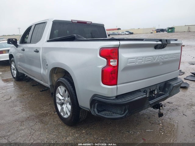 Chevrolet Silverado 1500 2wd  Short Bed Custom