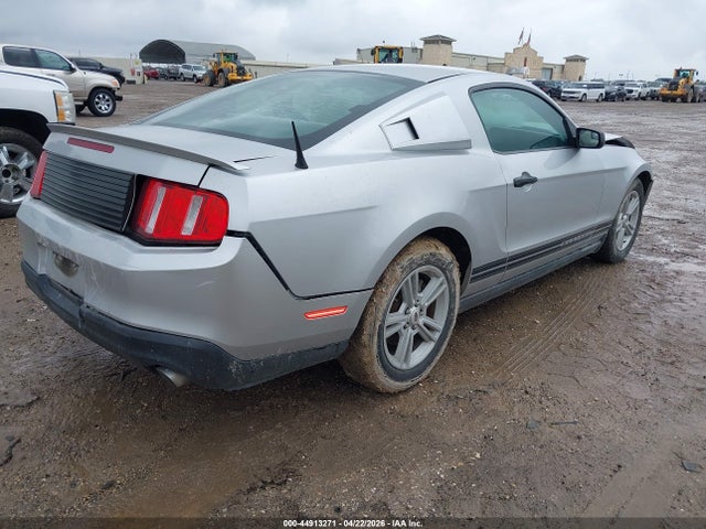 Ford Mustang V6