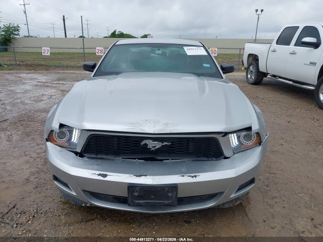 Ford Mustang V6