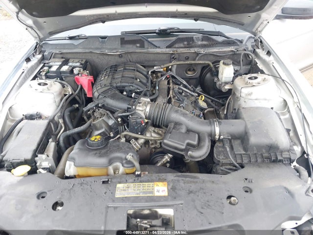 Ford Mustang V6