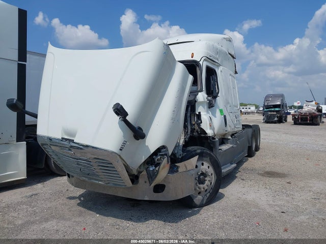 Freightliner Cascadia 125