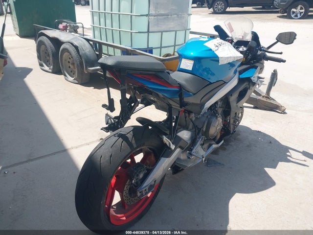 Aprilia Rs 660