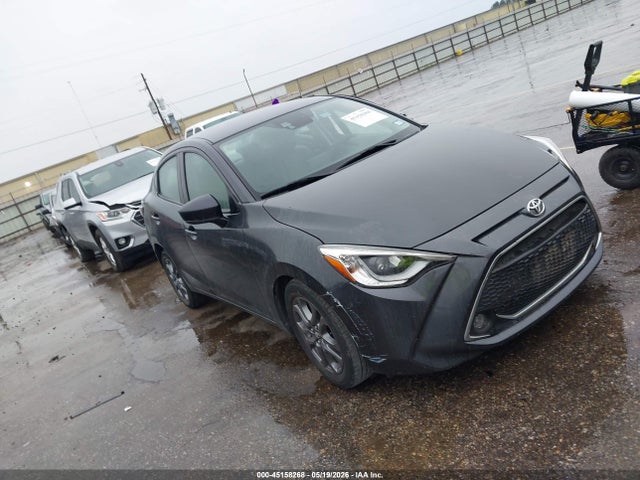 Salvage Toyota Yaris Image