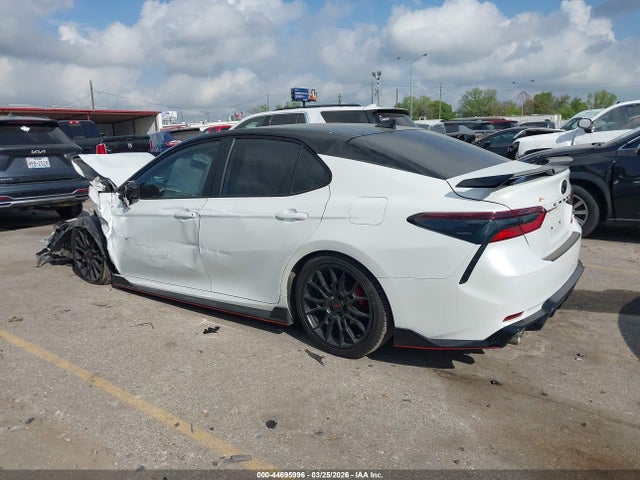 Toyota Camry Trd