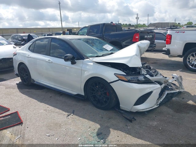 Toyota Camry Trd