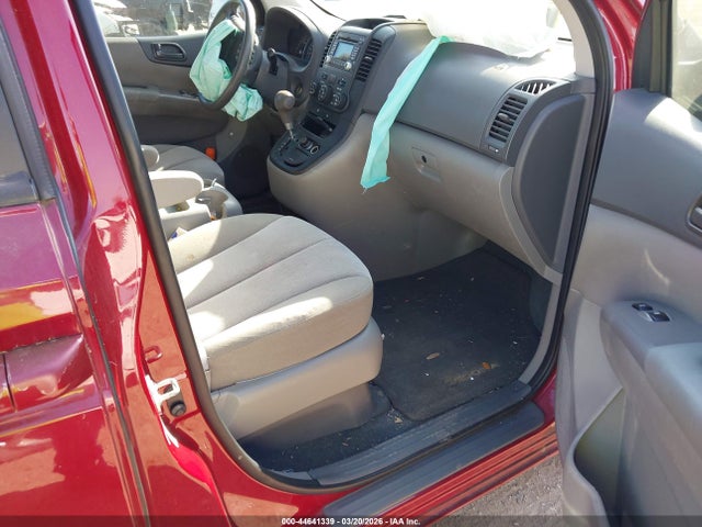 Kia Sedona Lx