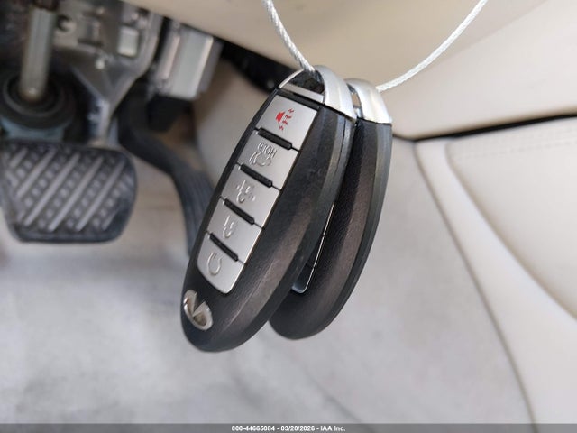 INFINITI JX35