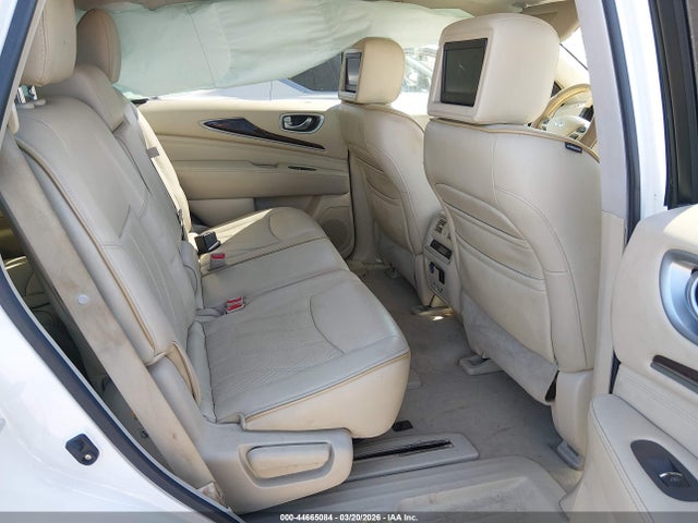 INFINITI JX35