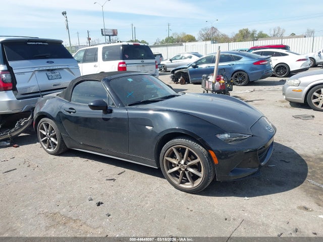 Mazda MX-5 Miata Grand Touring