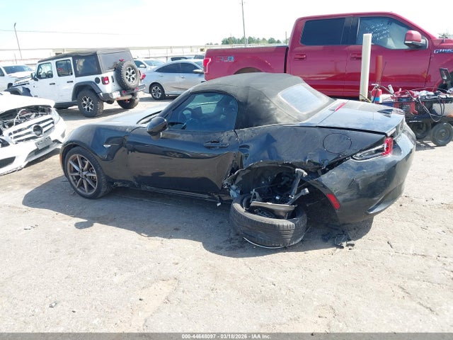 Mazda MX-5 Miata Grand Touring