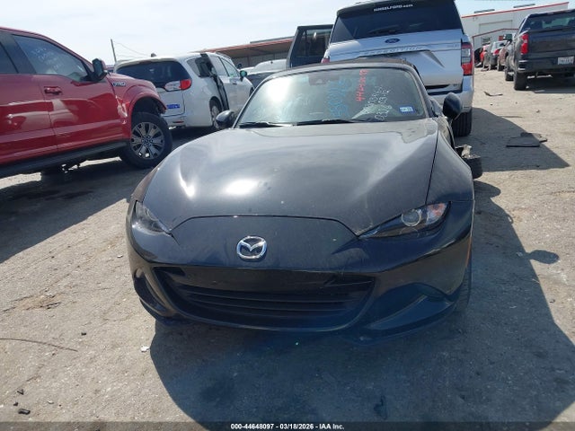 Mazda MX-5 Miata Grand Touring