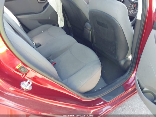 Hyundai ELANTRA Se