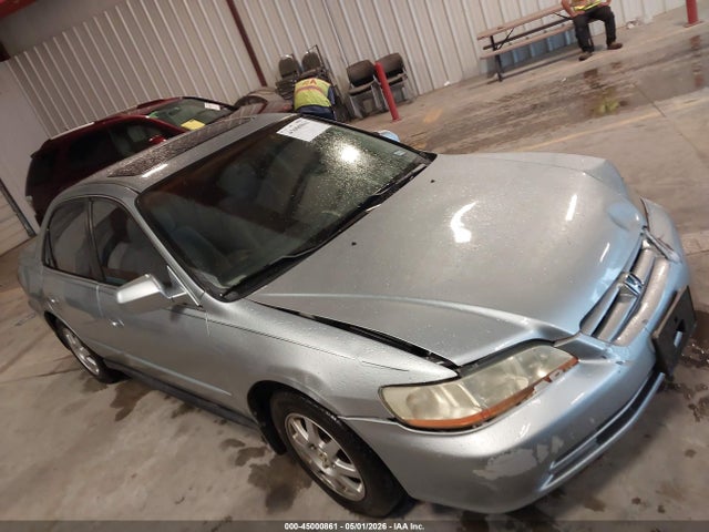 Salvage Honda Accord Image