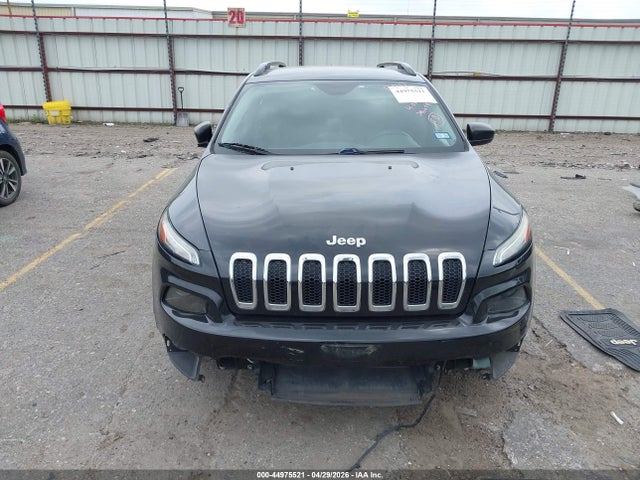 Jeep Cherokee Sport