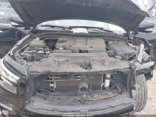 INFINITI Qx Luxe Awd