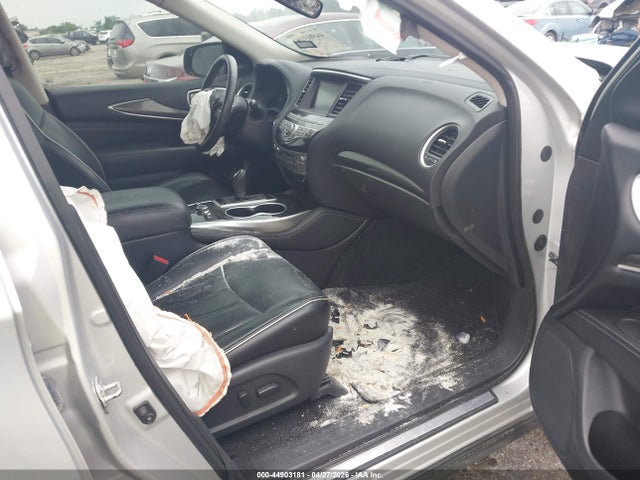 INFINITI Qx