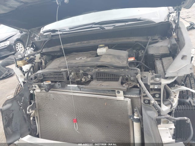INFINITI Qx