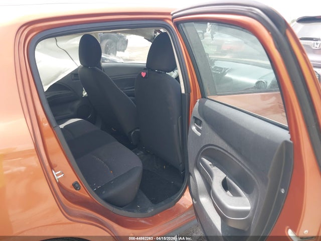 Mitsubishi Mirage Es