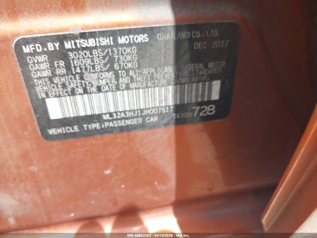 Mitsubishi Mirage Es