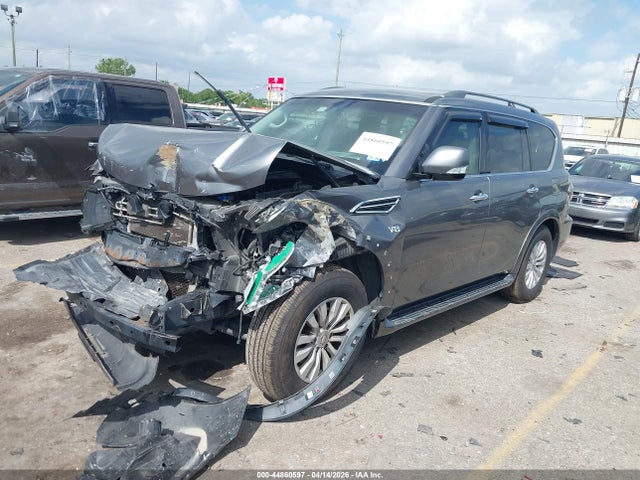 Nissan Armada Sv