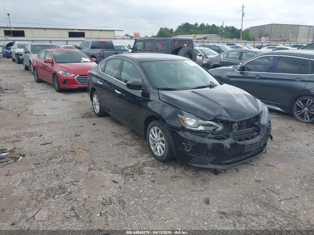 Salvage Nissan Sentra Image