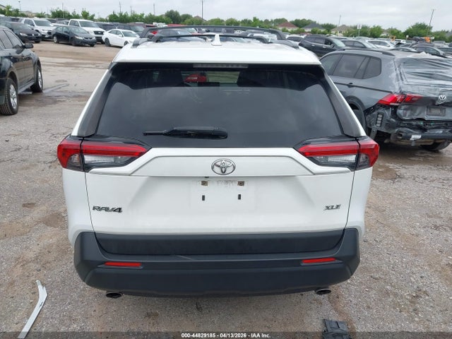 Toyota RAV4 Xle Premium
