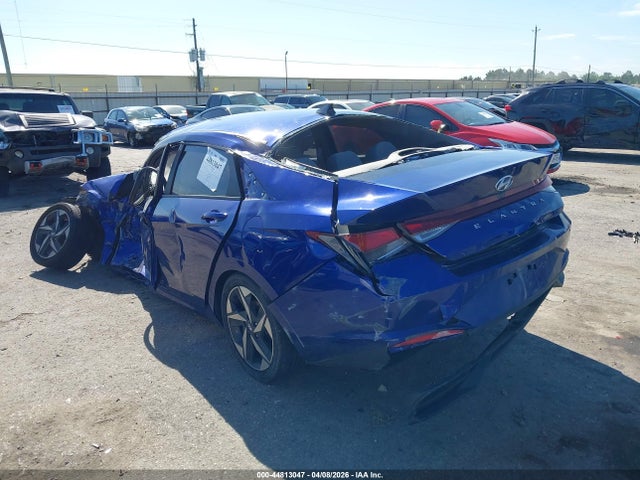 Hyundai ELANTRA Sel