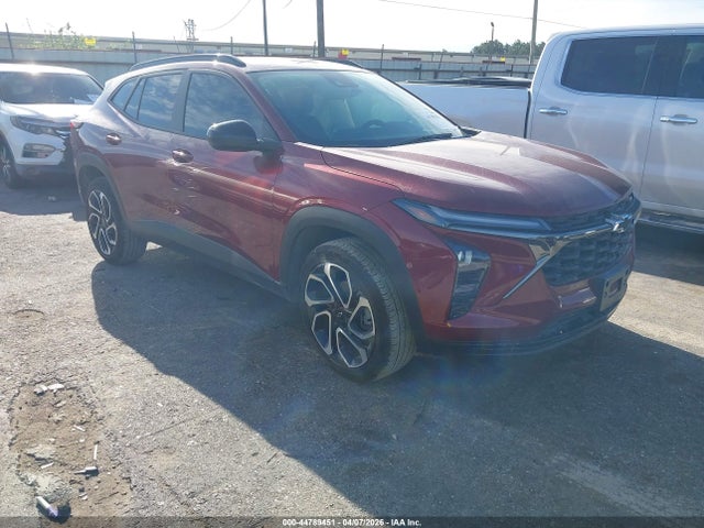 Salvage Chevrolet Trax Image