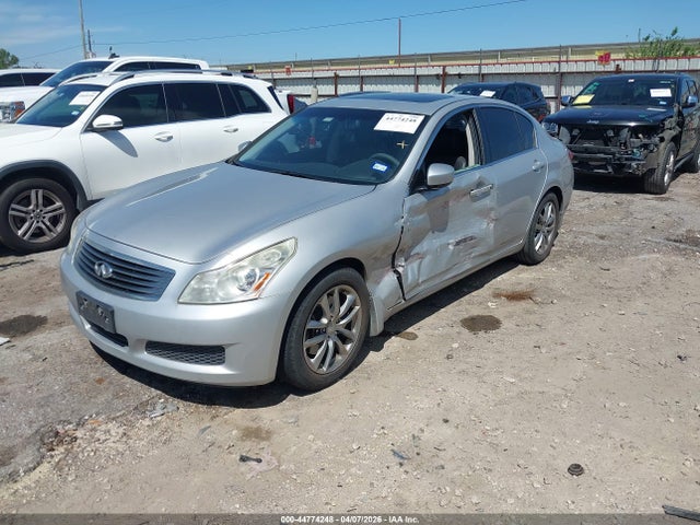 INFINITI G37 Journey